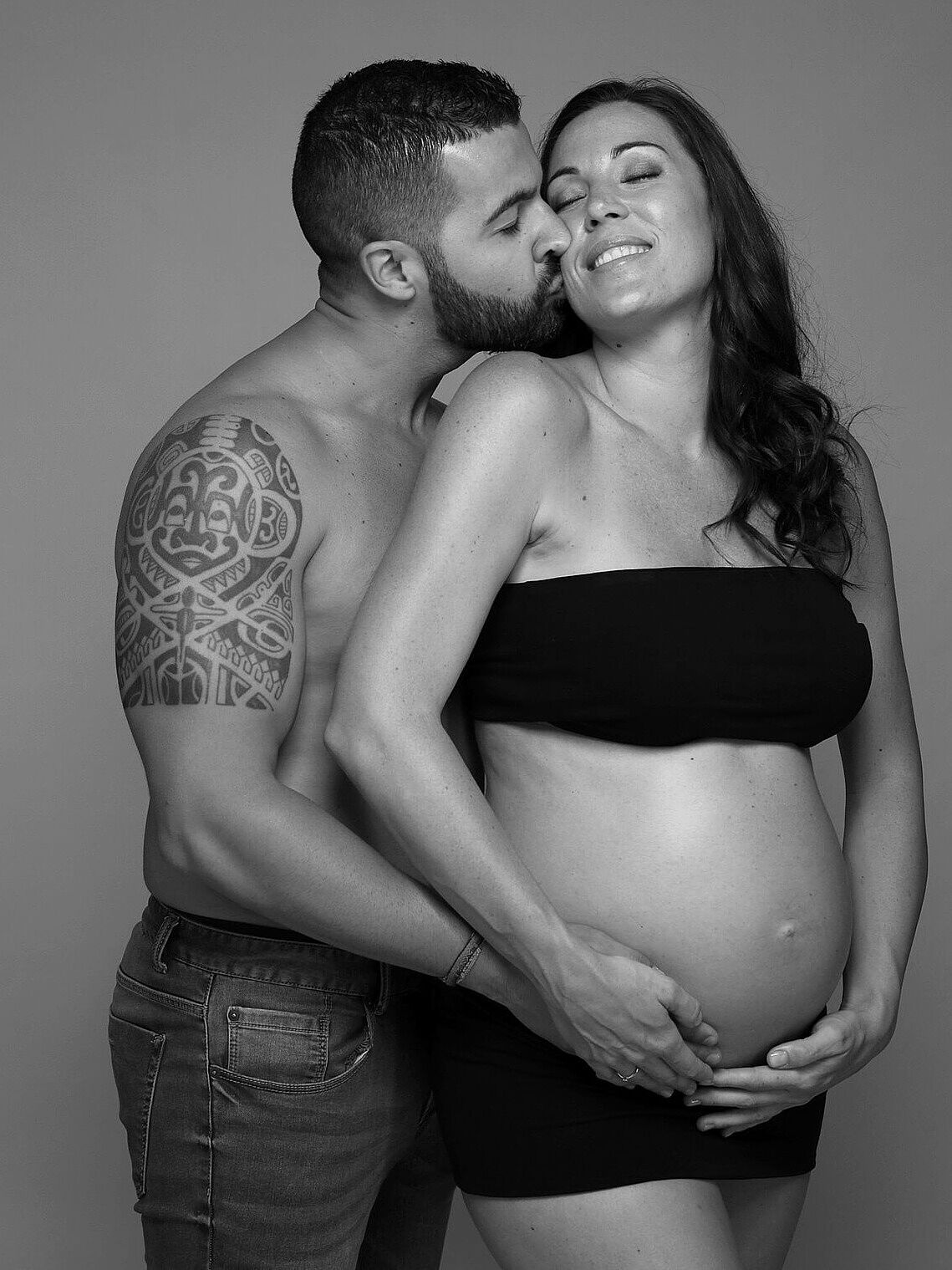 SARA MARTÍNEZ FOTOGRAFÍA - sesion-embarazo-pareja-ts20250625174538222832.jpg