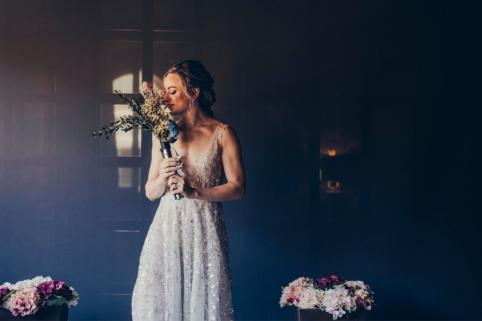 Fotógrafo de boda en Valladolid | Novia con luz natural