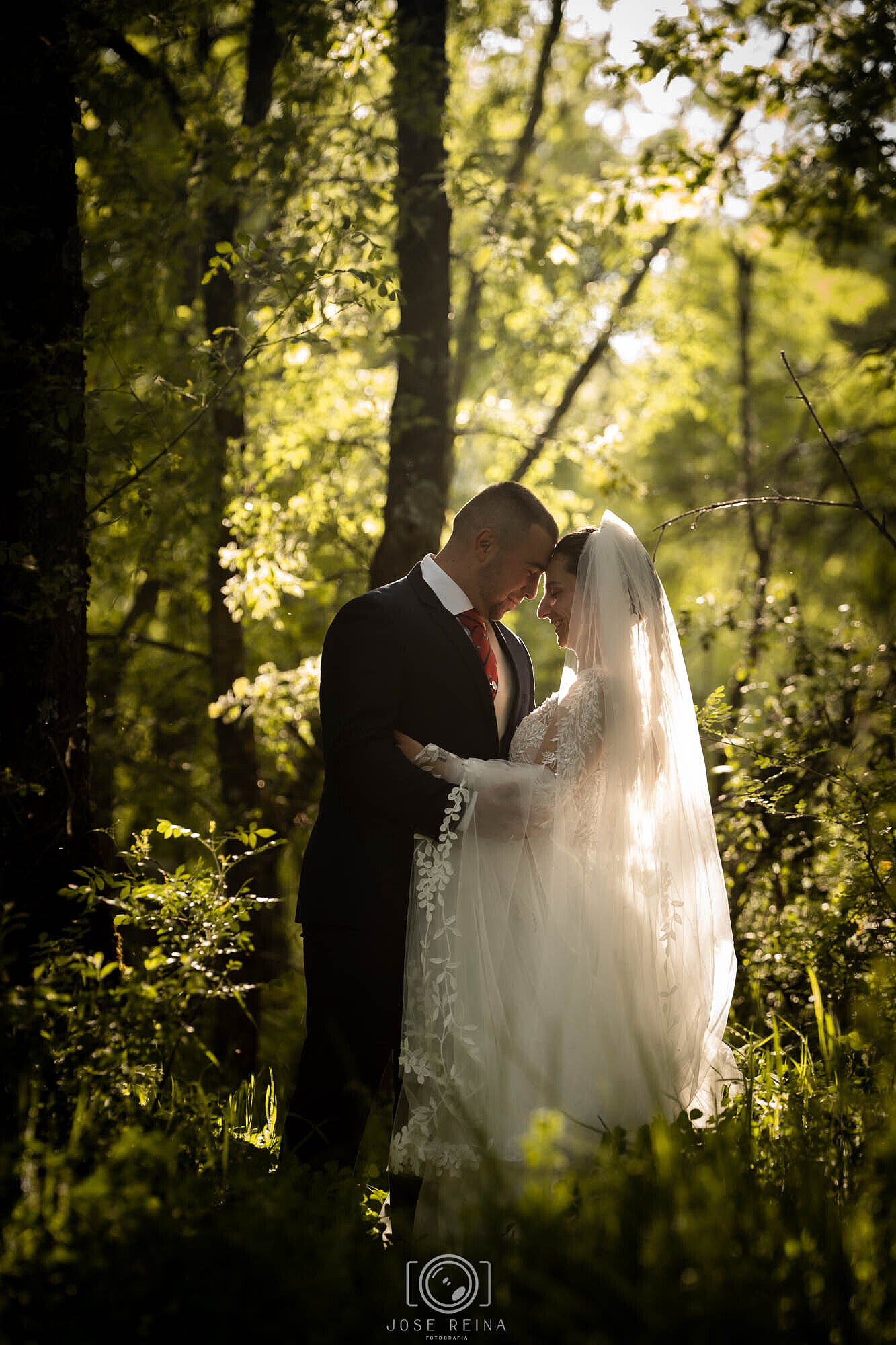 FOTOGRAFO BODAS MADRID FOTOGRAFO BODAS ALCALA FOTOGRAFO BODAS GUADALAJARA REPORTAJE POSTBODA EN SOTO DEL REAL POSTBODA CON CABALLOS-0014