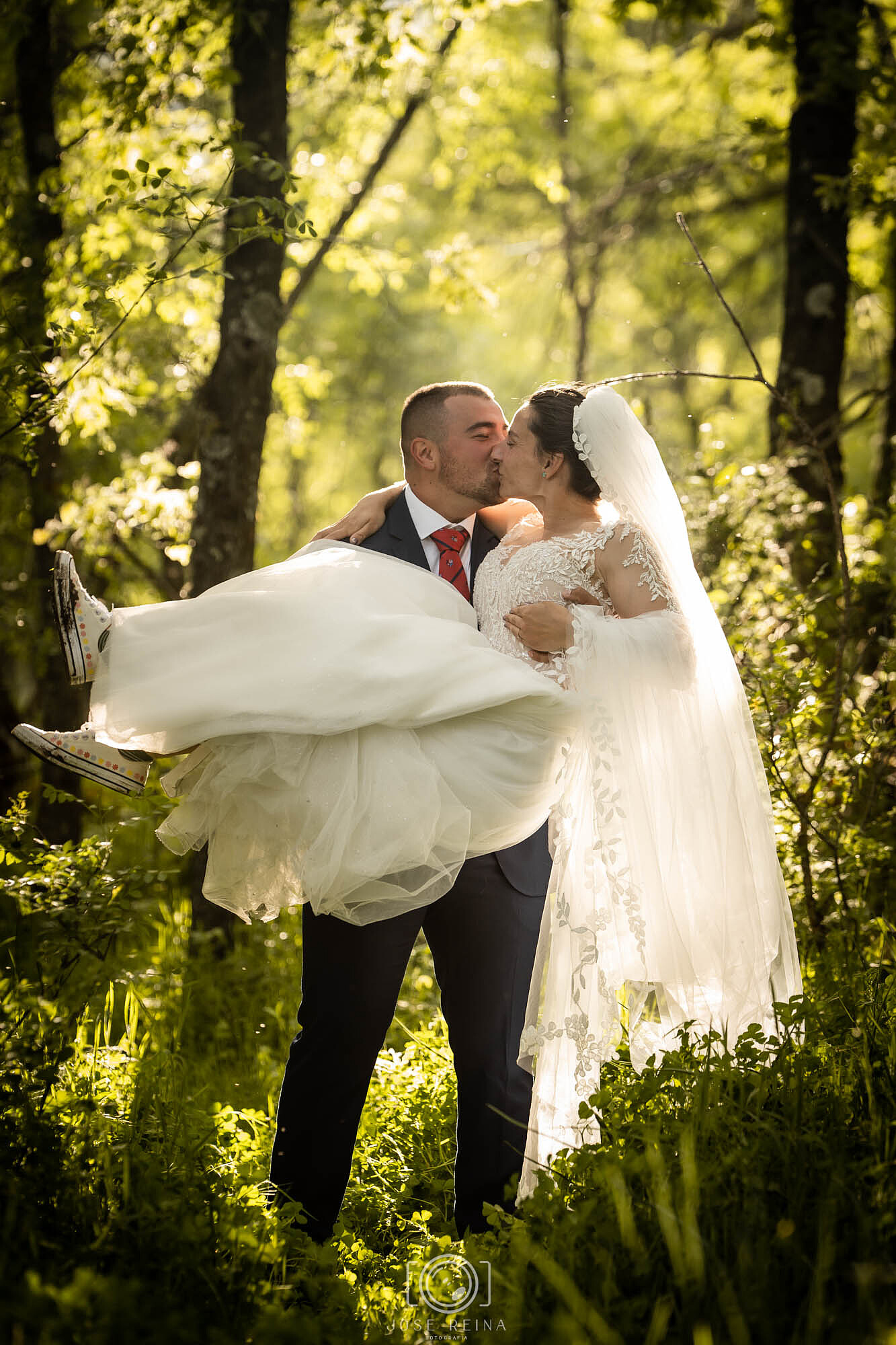 FOTOGRAFO BODAS MADRID FOTOGRAFO BODAS ALCALA FOTOGRAFO BODAS GUADALAJARA REPORTAJE POSTBODA EN SOTO DEL REAL POSTBODA CON CABALLOS-0017
