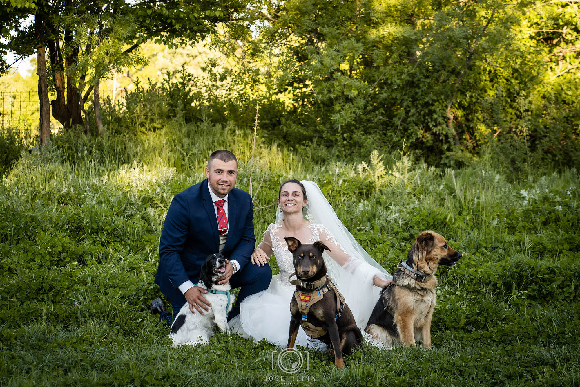 FOTOGRAFO BODAS MADRID FOTOGRAFO BODAS ALCALA FOTOGRAFO BODAS GUADALAJARA REPORTAJE POSTBODA EN SOTO DEL REAL POSTBODA CON CABALLOS-0032