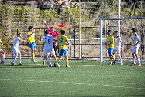 FÚTBOL VILLAVICIOSA