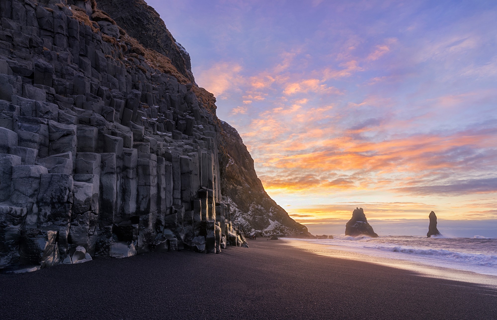 ReynisfaraBeach