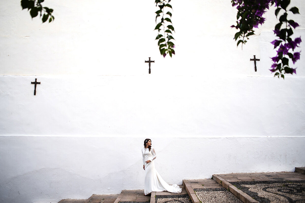 Fraco fotografía - fotografia-de-bodas-en-la-cuesta-el-bailio-de-una-novia-andando-despues-de-la-ceremonia-ts20260721124008593193.jpg