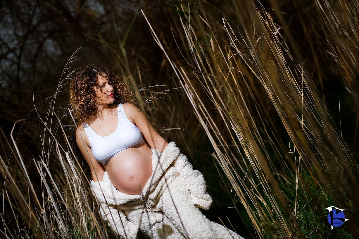 Fraco fotografía - sesion-embarazo-intima-en-exterior-en-cordoba-y-andalucia-ts20260714103432458554.jpg