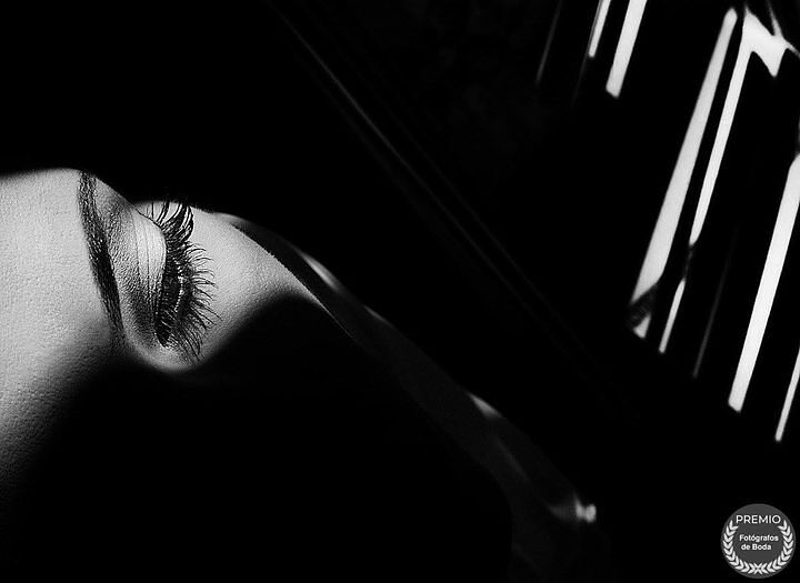 Fraco fotografía - fdb-premio-fotografia-de-bodas-realizada-en-cordoba-mientras-maquillan-a-la-novia-ts20260815181159203550.jpg