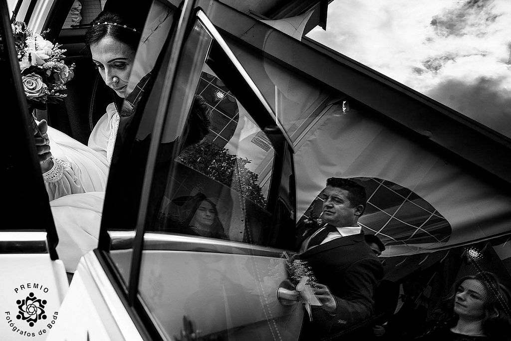 Fraco fotografía - salida-coche-novia-fotografia-premiada-certamen-internacional-fdb-bodas-ts20260815181337104477.jpg