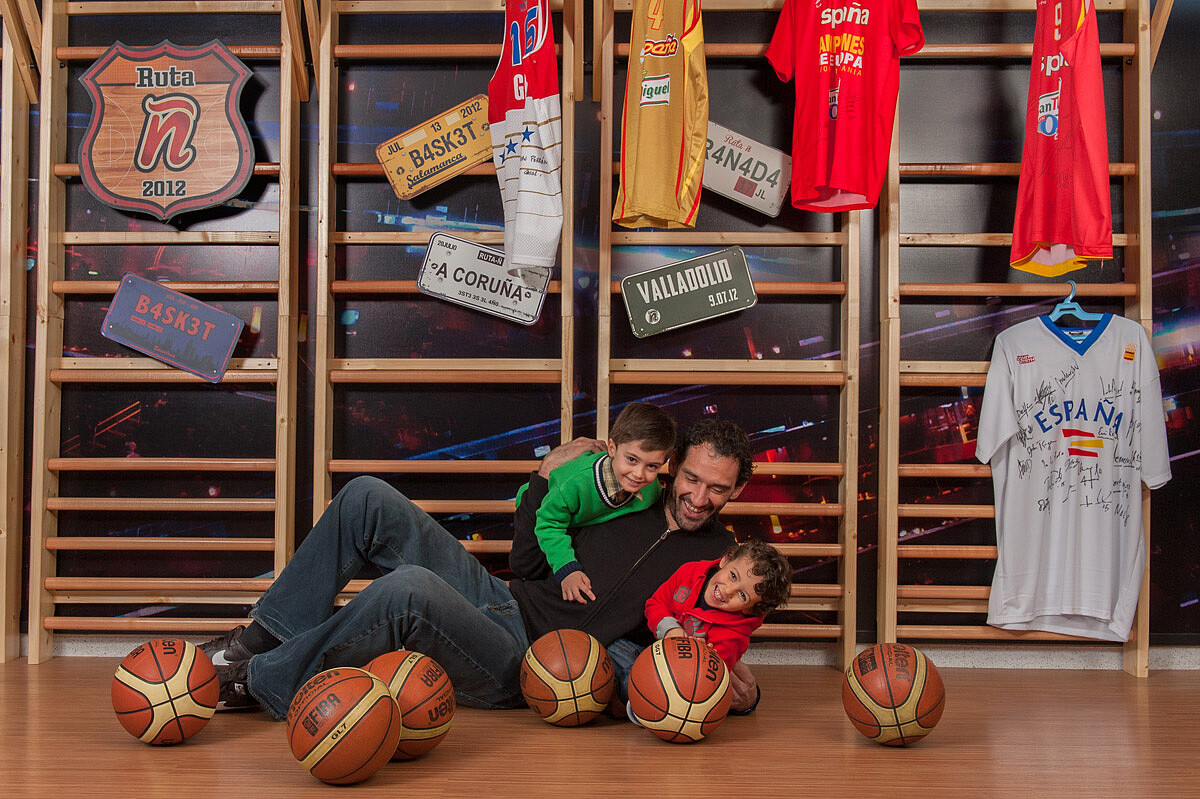 Fotografo_de_Bodas_Madrid_Sergio_Reyes_Calendario_Solidario_Grupo_Amas_Jorge_Garbajosa_009