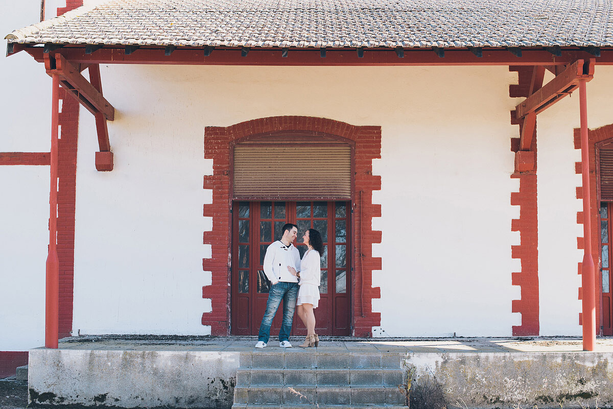 Sergio_Reyes_Fotógrafo_Madrid_Preboda_bodas_Azuaga_Badajoz_Estacion_de_Tren_002