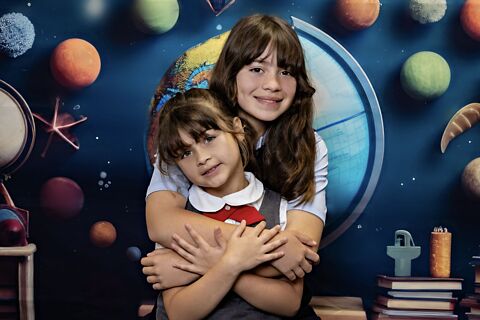 Alondra & Hailey School Pictures