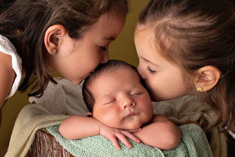NEWBORN ALEJANDRO