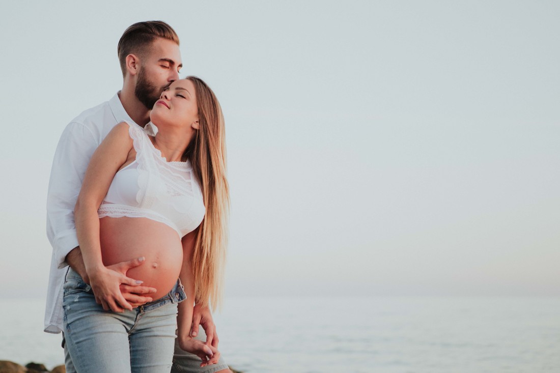 sesion fotos en la playa malaga fotografos embarazadas malaga 08