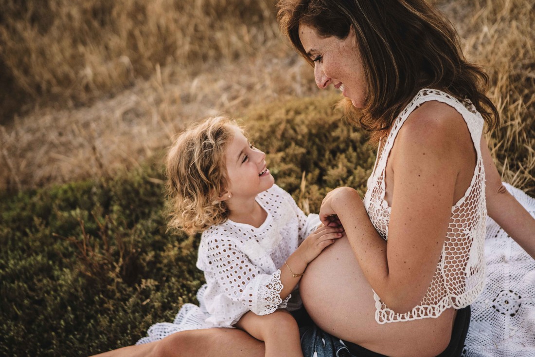 Reportaje de embarazo Malaga, fotografos de embarazadas Marbella 03