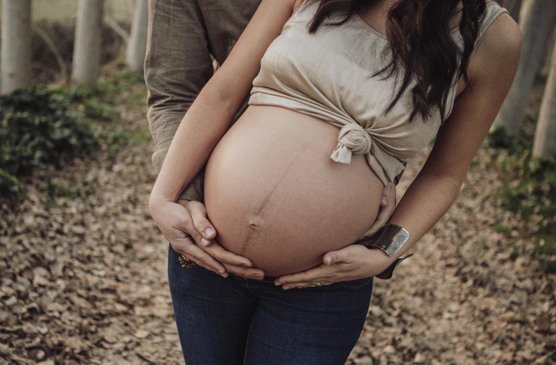 fotografos embarazadas Malaga - fotografos embarazo marbella sesion de fotos embarazo al natural 33