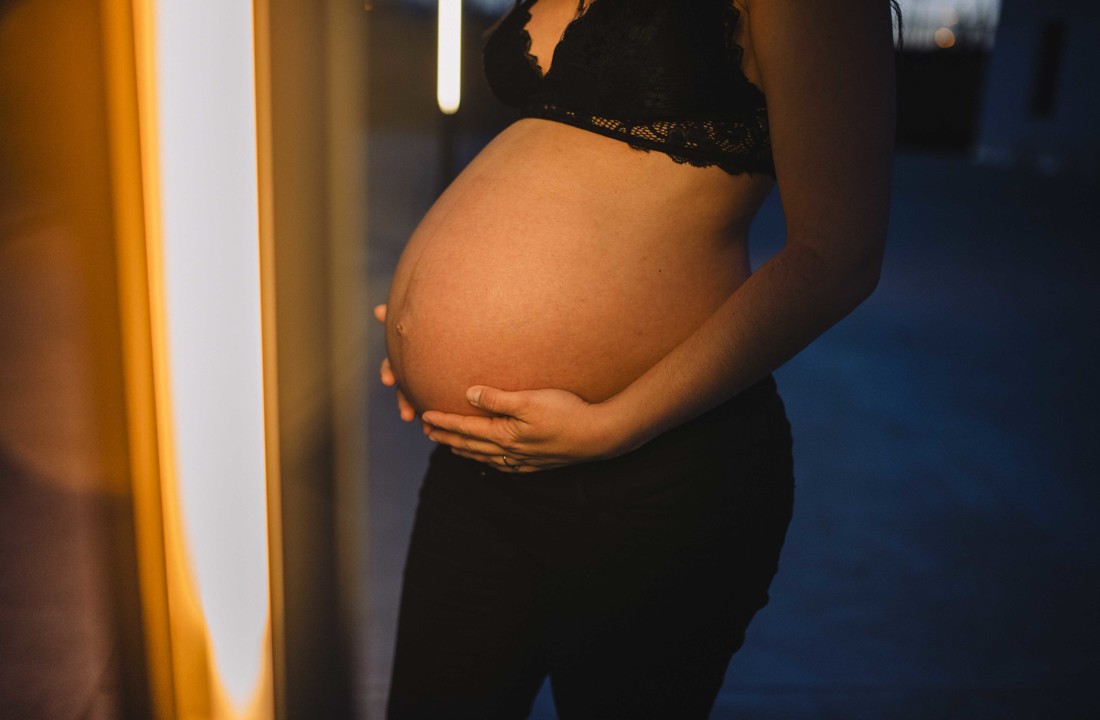 fotografos embarazadas Malaga - fotografos embarazo marbella sesion de fotos embarazo al natural 14