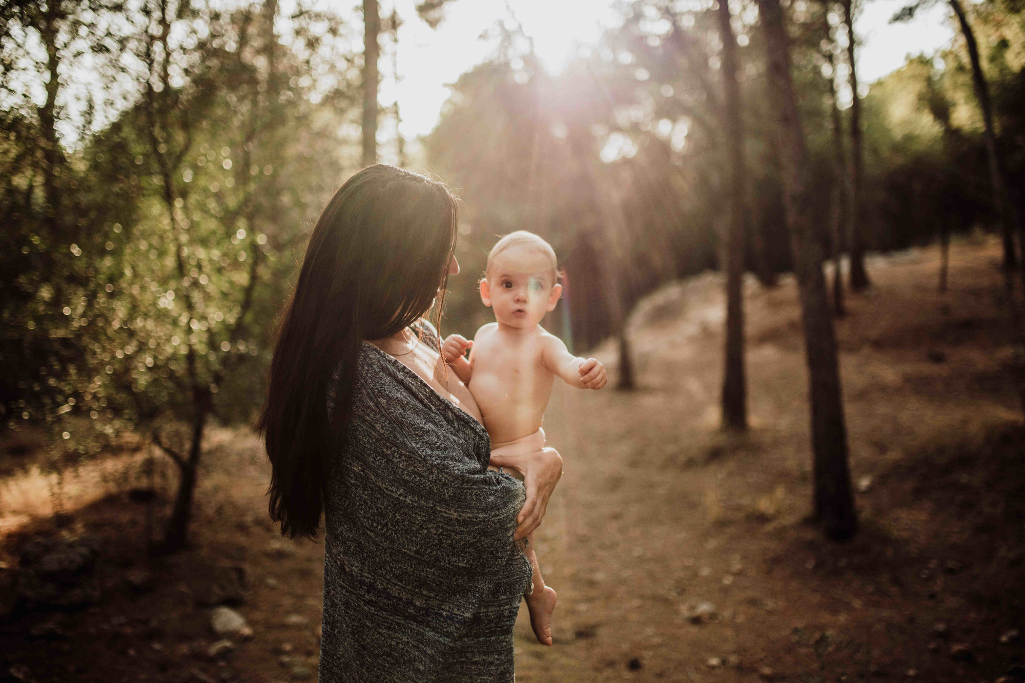 Fotografos bebes Málaga, sesión fotos lactancia