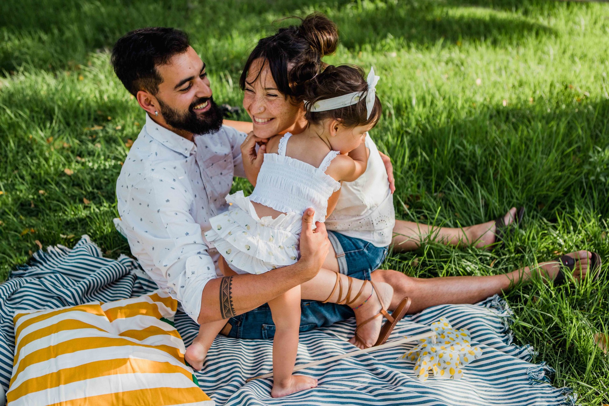 Fotografos de familia Málaga,sesion fotos exterior parque de la bateria 04