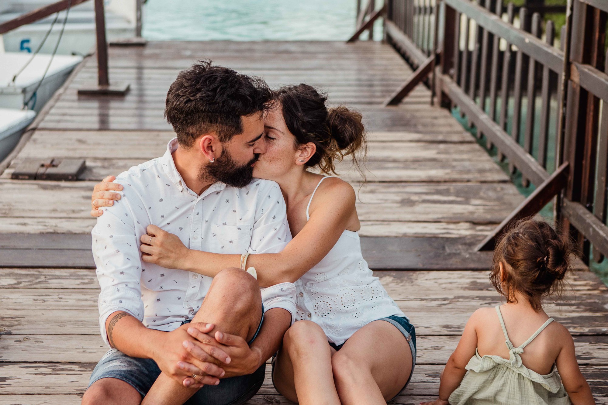 Fotografos de familia Málaga,sesion fotos exterior parque de la bateria 24