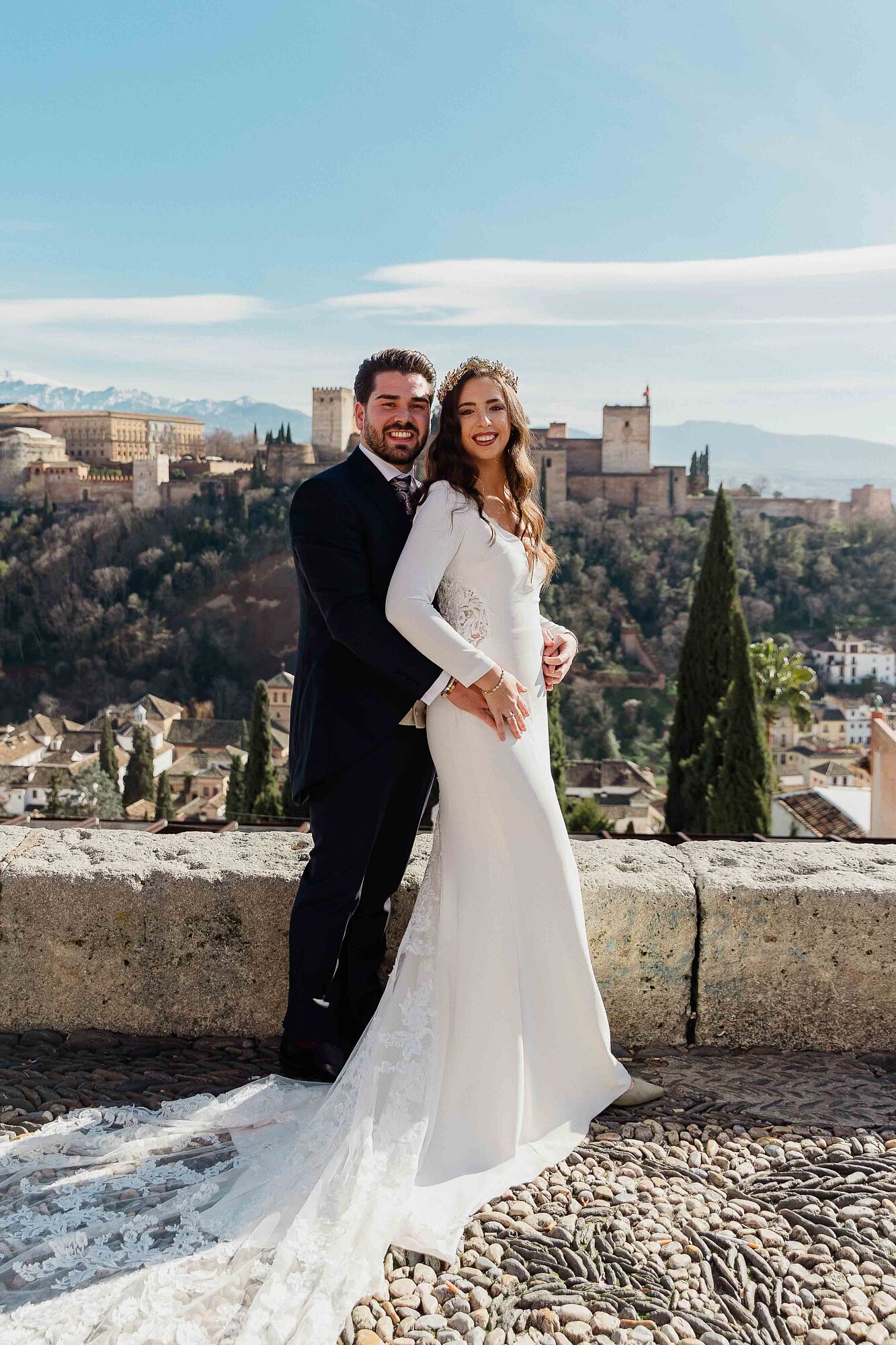 fotógrafo de bodas en Granada--fotografía de boda en Granada--postboda en el Albaicín--reportaje postboda en Granada--destination wedding Granada--sesión de fotos en Granada--fotógrafo de bodas e
