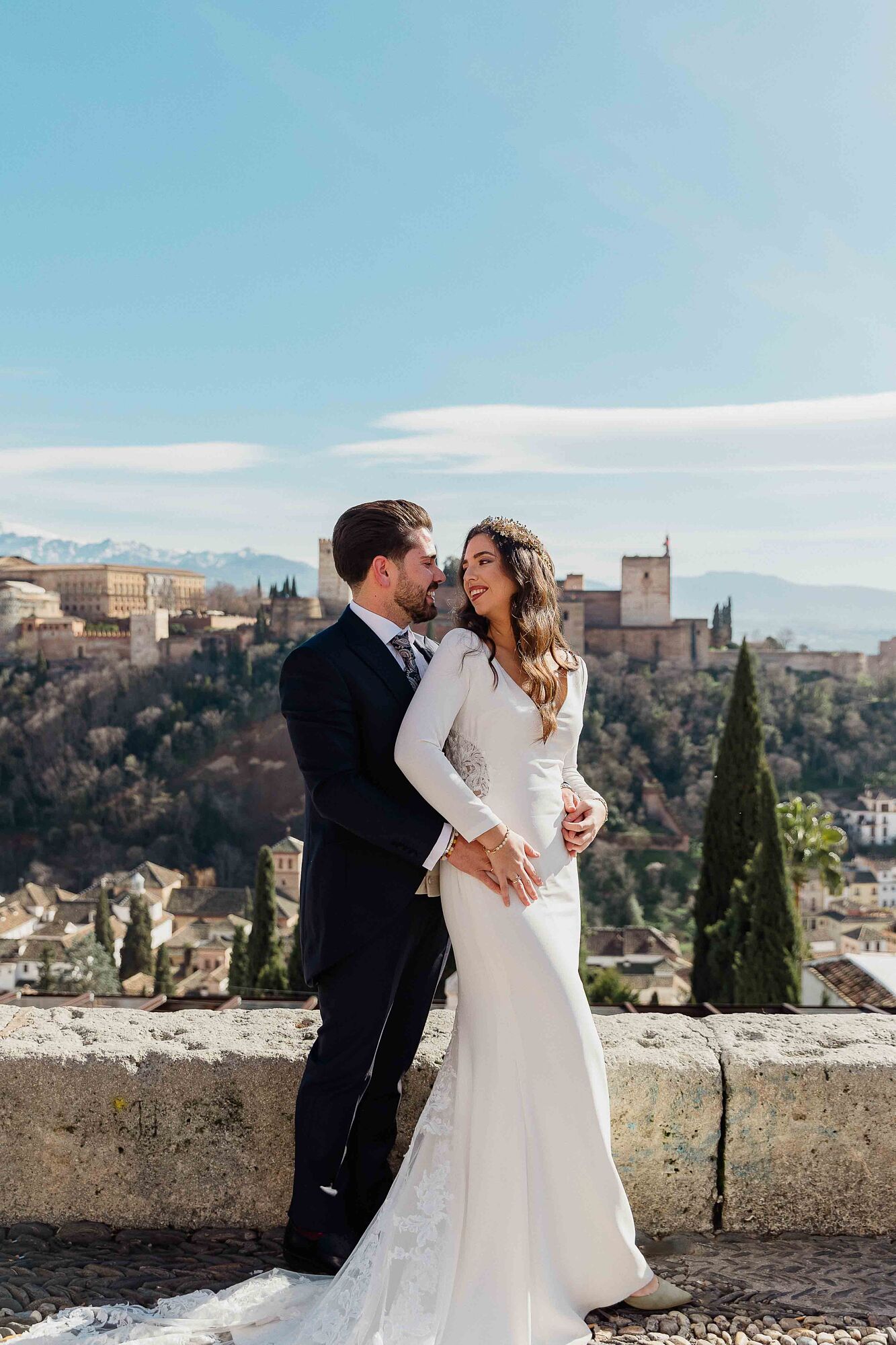 fotógrafo de bodas en Granada--fotografía de boda en Granada--postboda en el Albaicín--reportaje postboda en Granada--destination wedding Granada--sesión de fotos en Granada--fotógrafo de bodas e