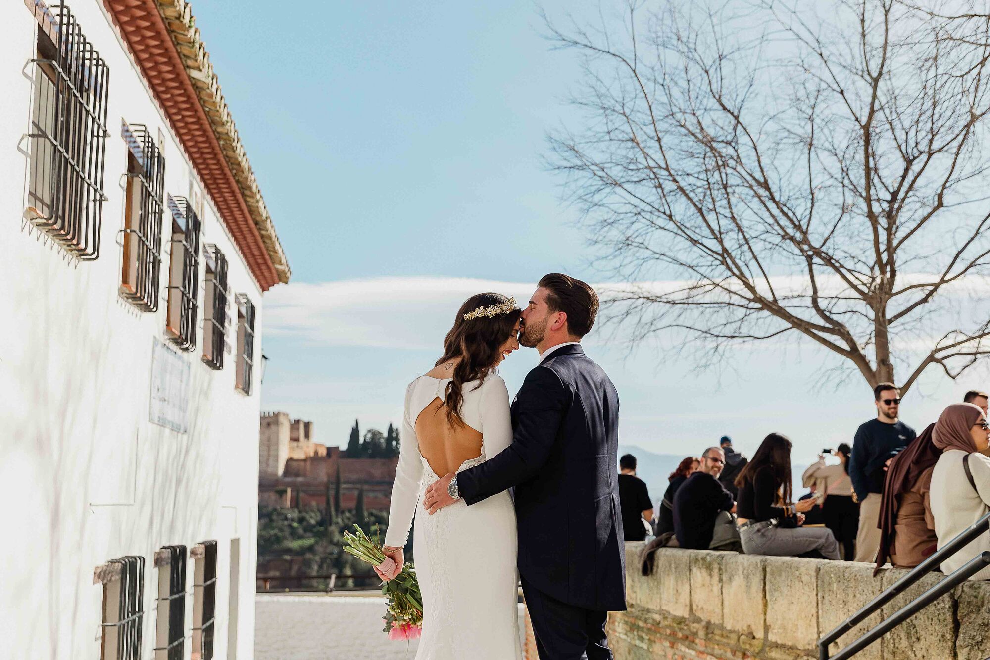 fotógrafo de bodas en Granada--fotografía de boda en Granada--postboda en el Albaicín--reportaje postboda en Granada--destination wedding Granada--sesión de fotos en Granada--fotógrafo de bodas e