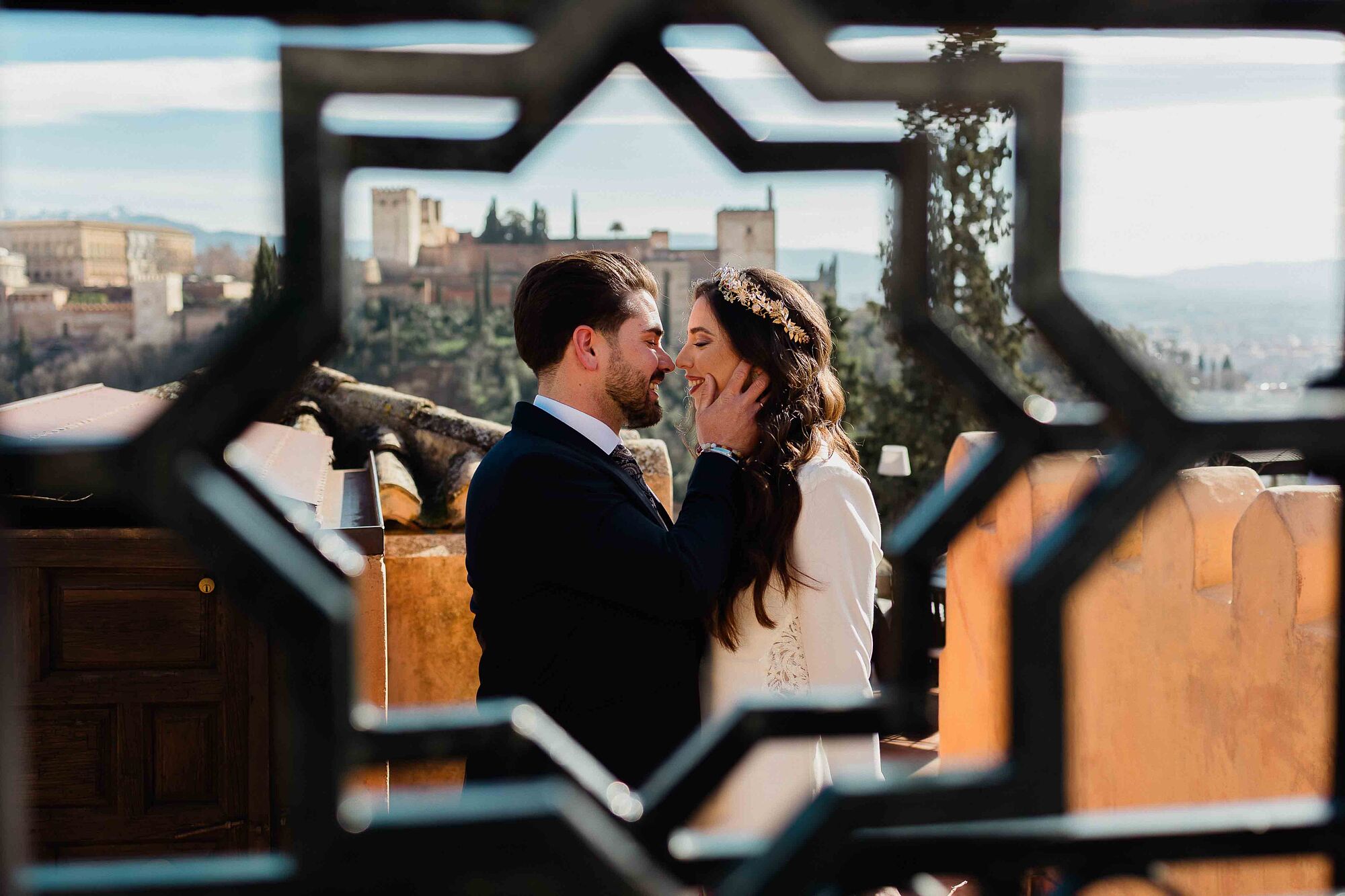 fotógrafo de bodas en Granada--fotografía de boda en Granada--postboda en el Albaicín--reportaje postboda en Granada--destination wedding Granada--sesión de fotos en Granada--fotógrafo de bodas e