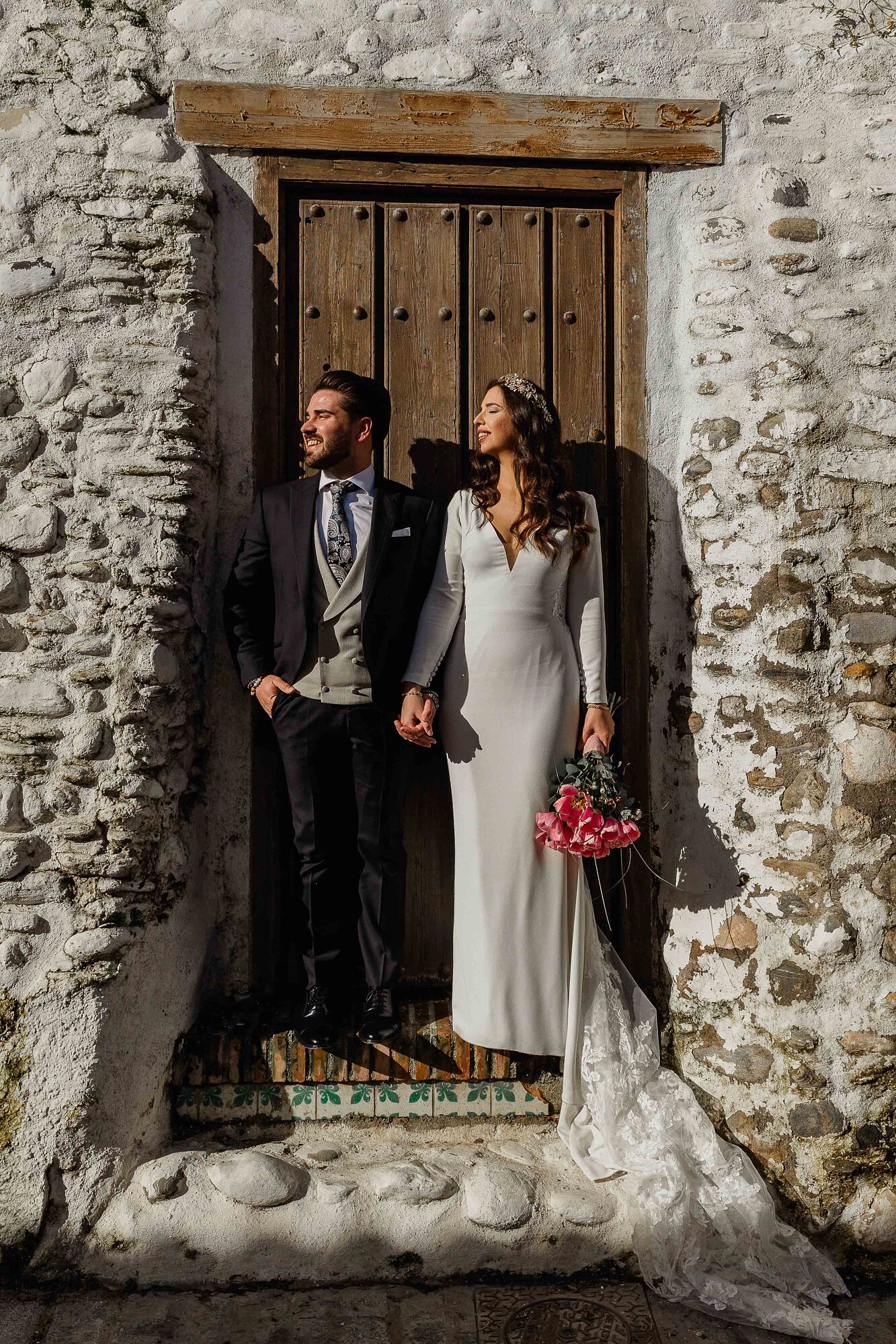 fotógrafo de bodas en Granada--fotografía de boda en Granada--postboda en el Albaicín--reportaje postboda en Granada--destination wedding Granada--sesión de fotos en Granada--fotógrafo de bodas e