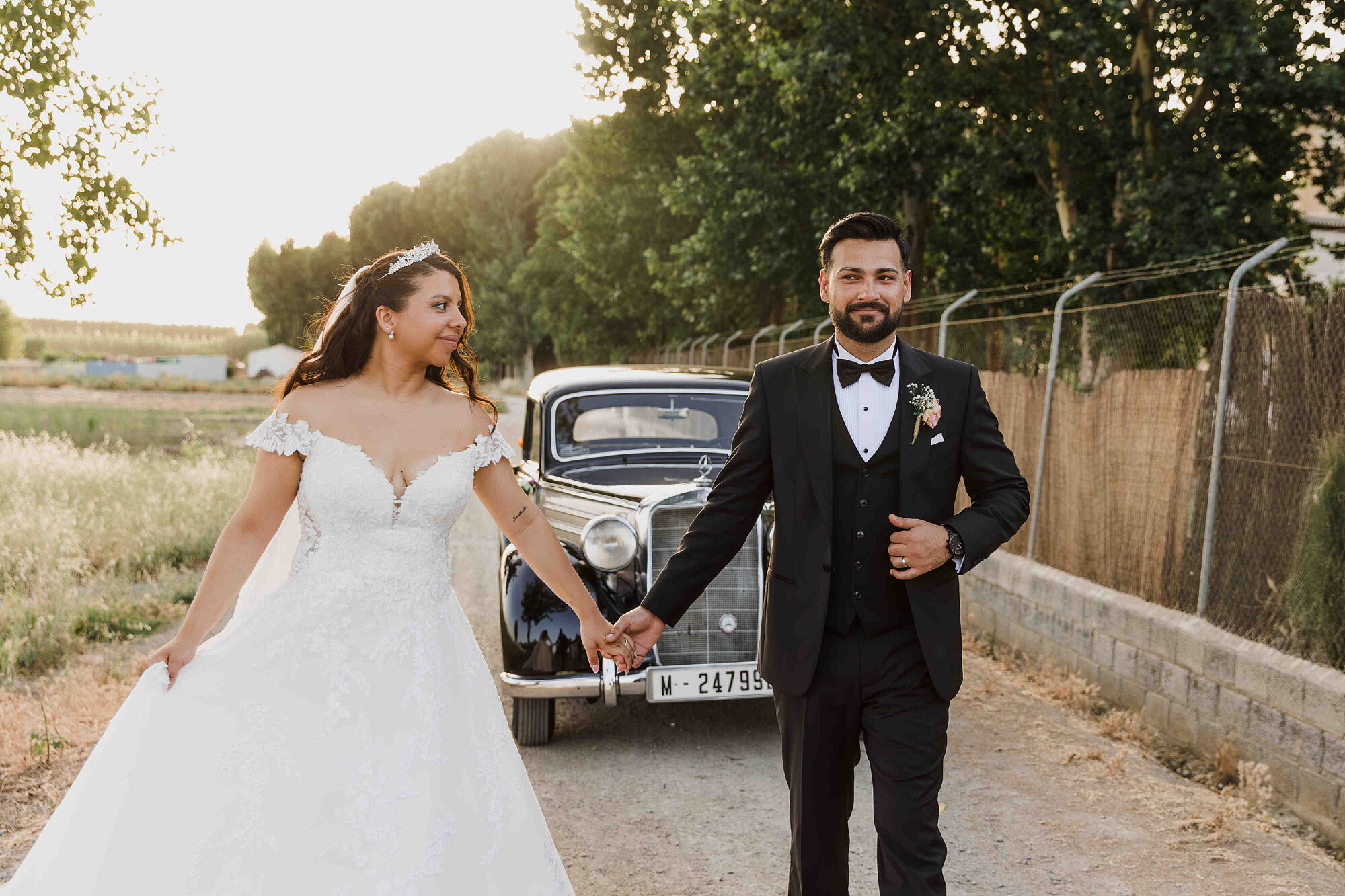 https://www.yolandamcriado.com/lang/es/blog-trabajos-recientes/fotografia-de-boda-de-ensueno-en-cortijo-la-alameda-granada-cristina-asif 17