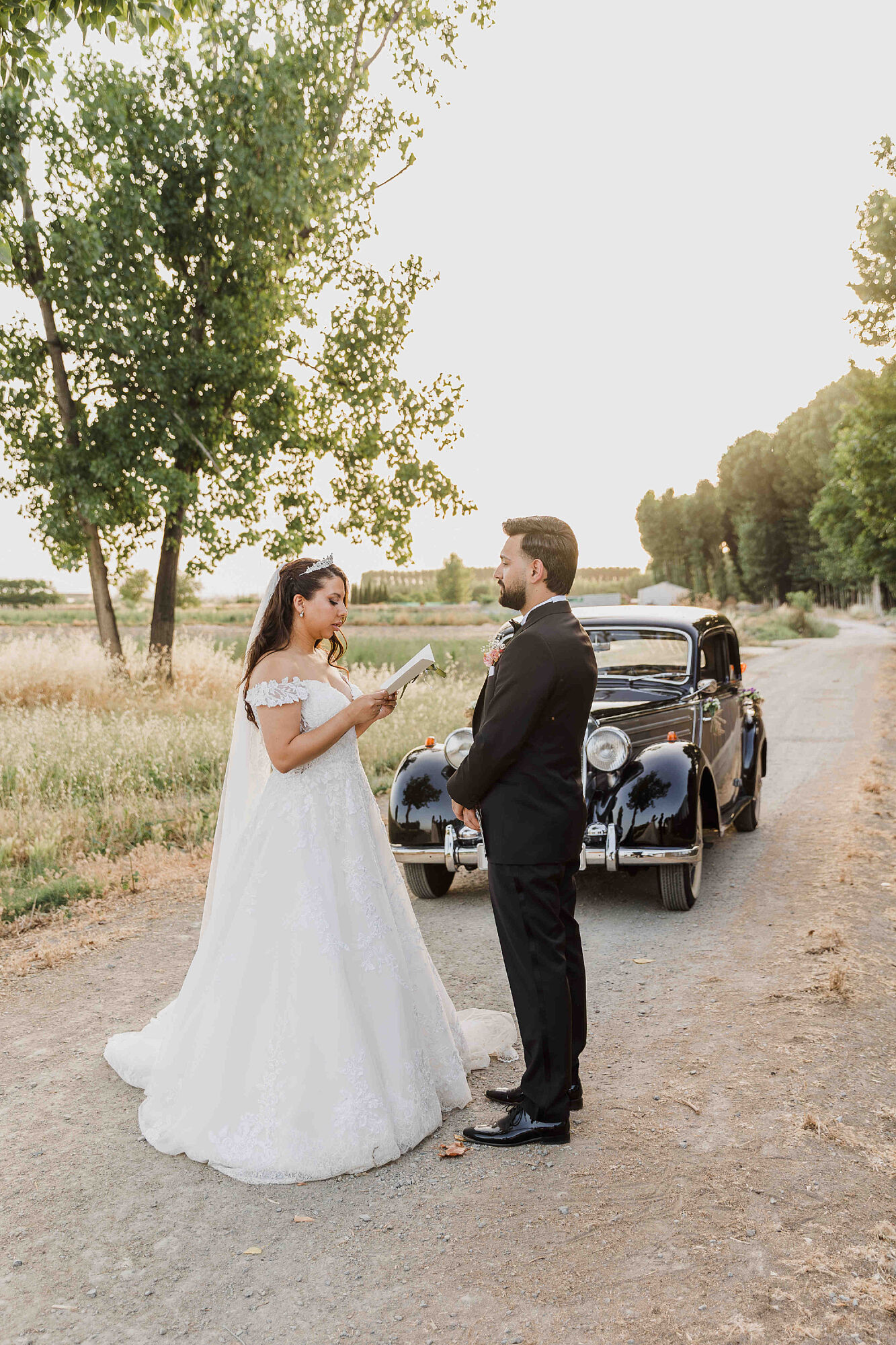 https://www.yolandamcriado.com/lang/es/blog-trabajos-recientes/fotografia-de-boda-de-ensueno-en-cortijo-la-alameda-granada-cristina-asif 29