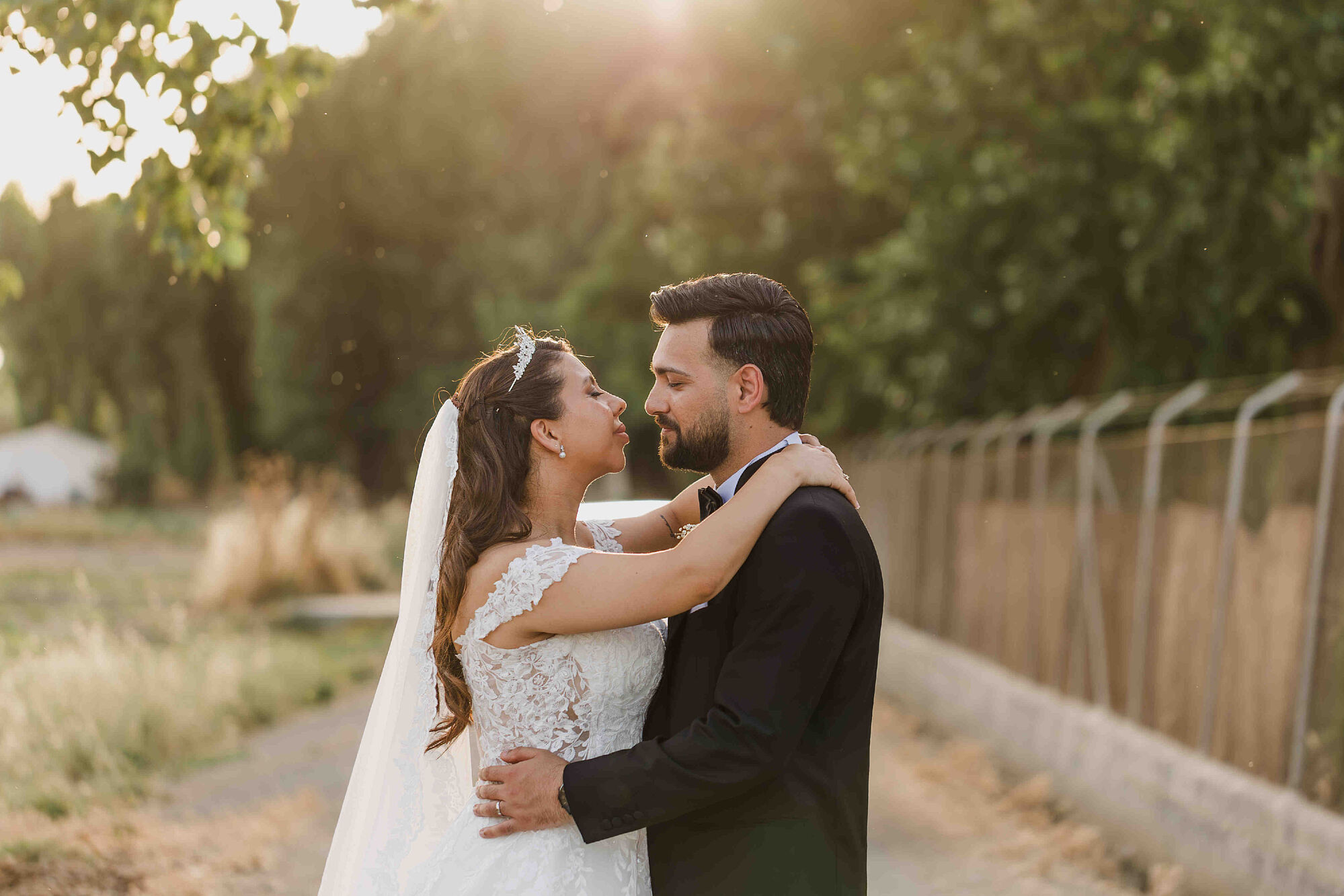 https://www.yolandamcriado.com/lang/es/blog-trabajos-recientes/fotografia-de-boda-de-ensueno-en-cortijo-la-alameda-granada-cristina-asif 39