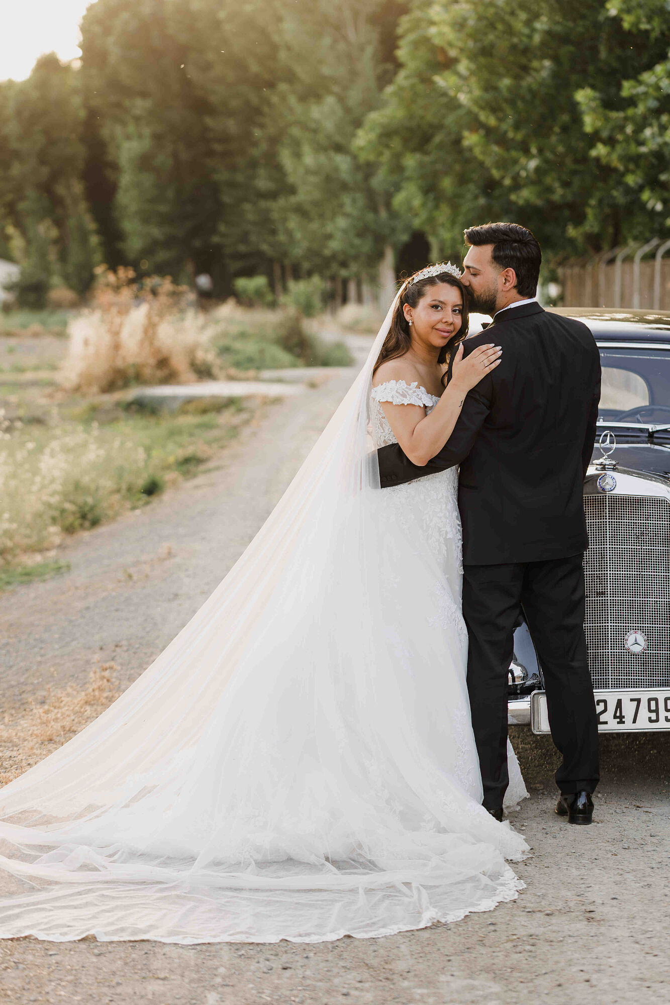 https://www.yolandamcriado.com/lang/es/blog-trabajos-recientes/fotografia-de-boda-de-ensueno-en-cortijo-la-alameda-granada-cristina-asif 46