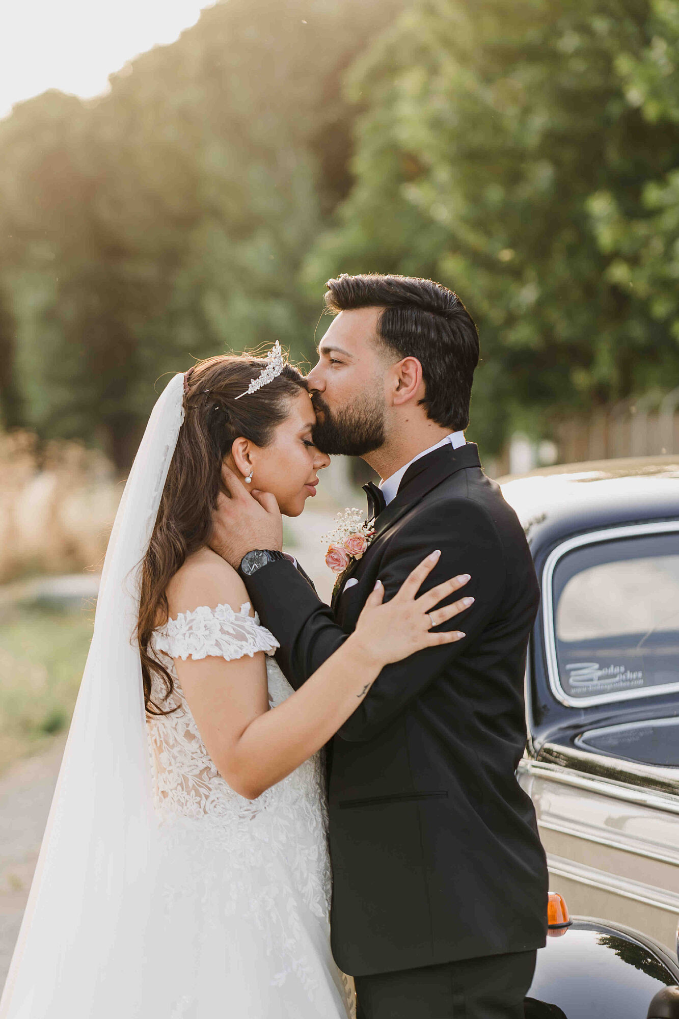 https://www.yolandamcriado.com/lang/es/blog-trabajos-recientes/fotografia-de-boda-de-ensueno-en-cortijo-la-alameda-granada-cristina-asif 61
