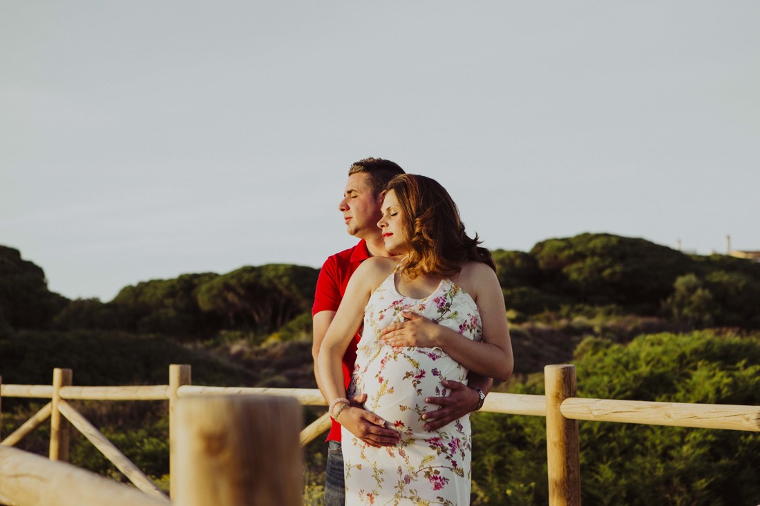 reportaje de fotos embarazo en la playa Málaga cabo pino Marbella 12