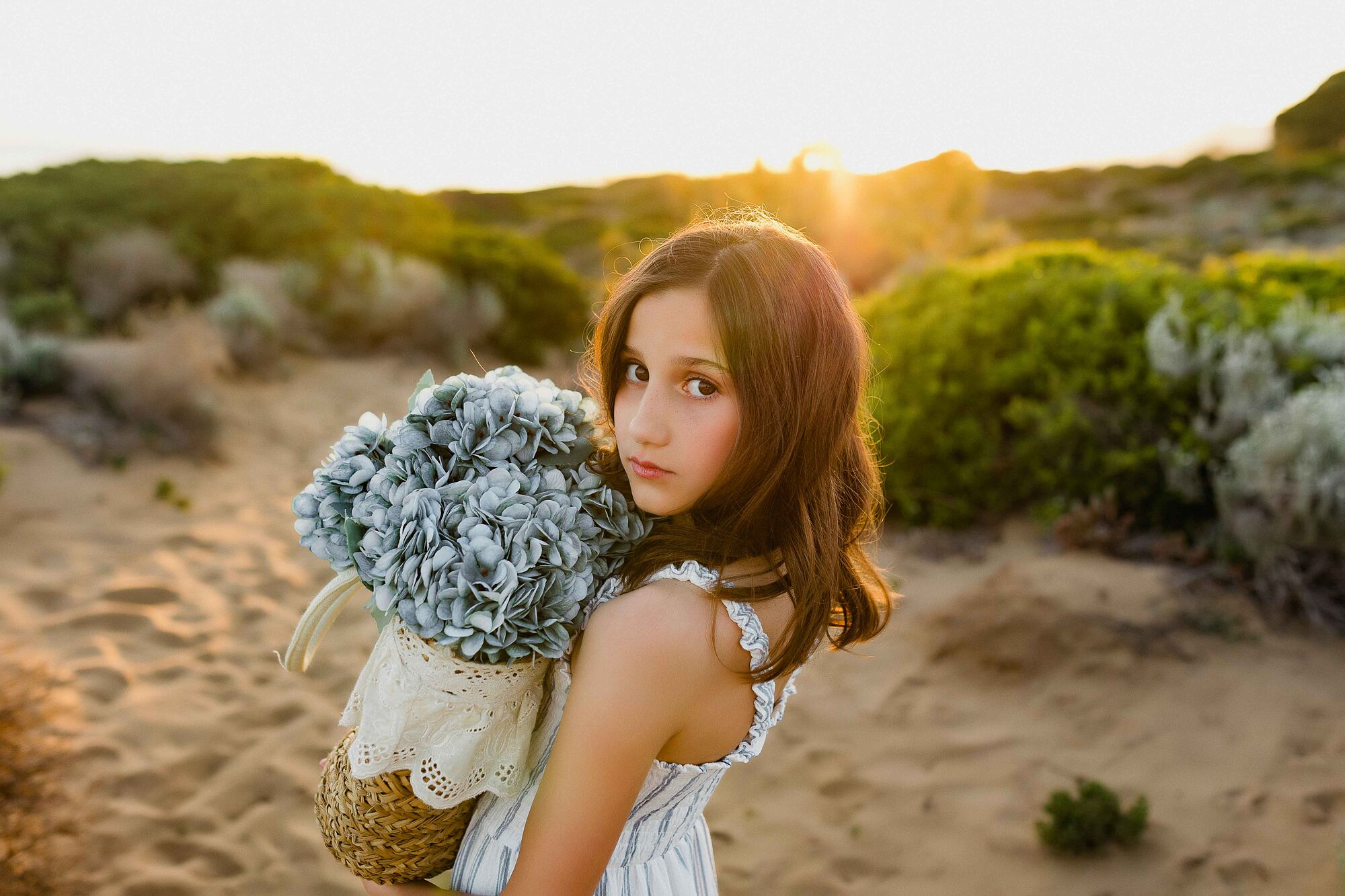 Sesion fotos familia campo Malaga con niños y familia_-13
