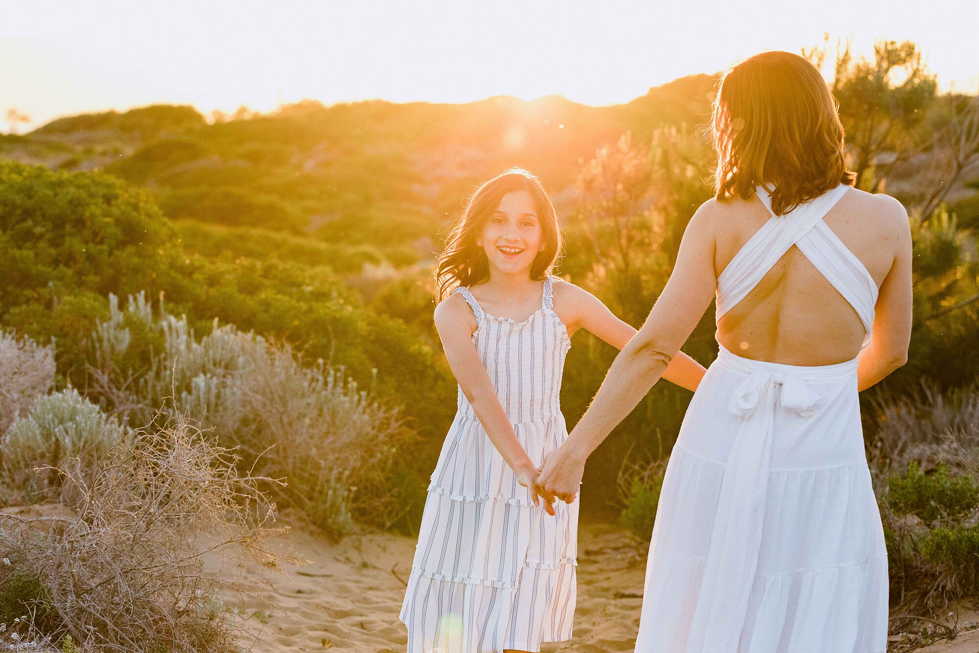 Sesion fotos familia campo Malaga con niños y familia_-4