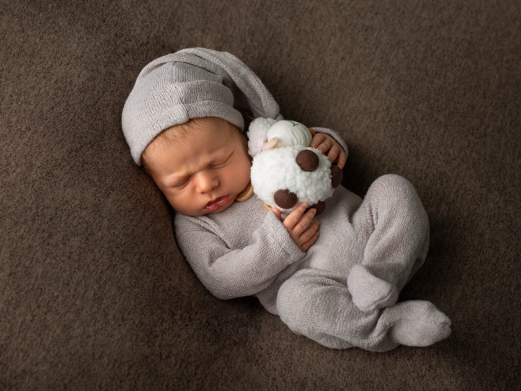 monicaudina - fotografia-recent-nascut-bebe-a-vilafranca-del-penedes-entre-barcelona-i-tarragona.jpg