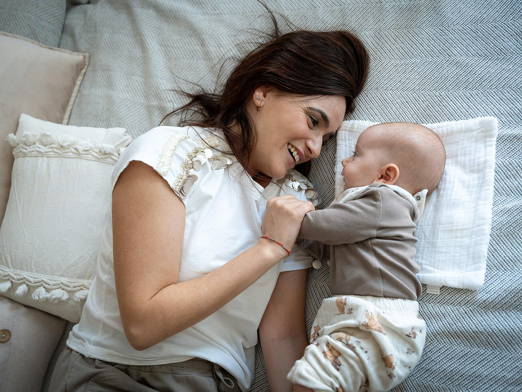 fotografa newborn natural a casa penedes