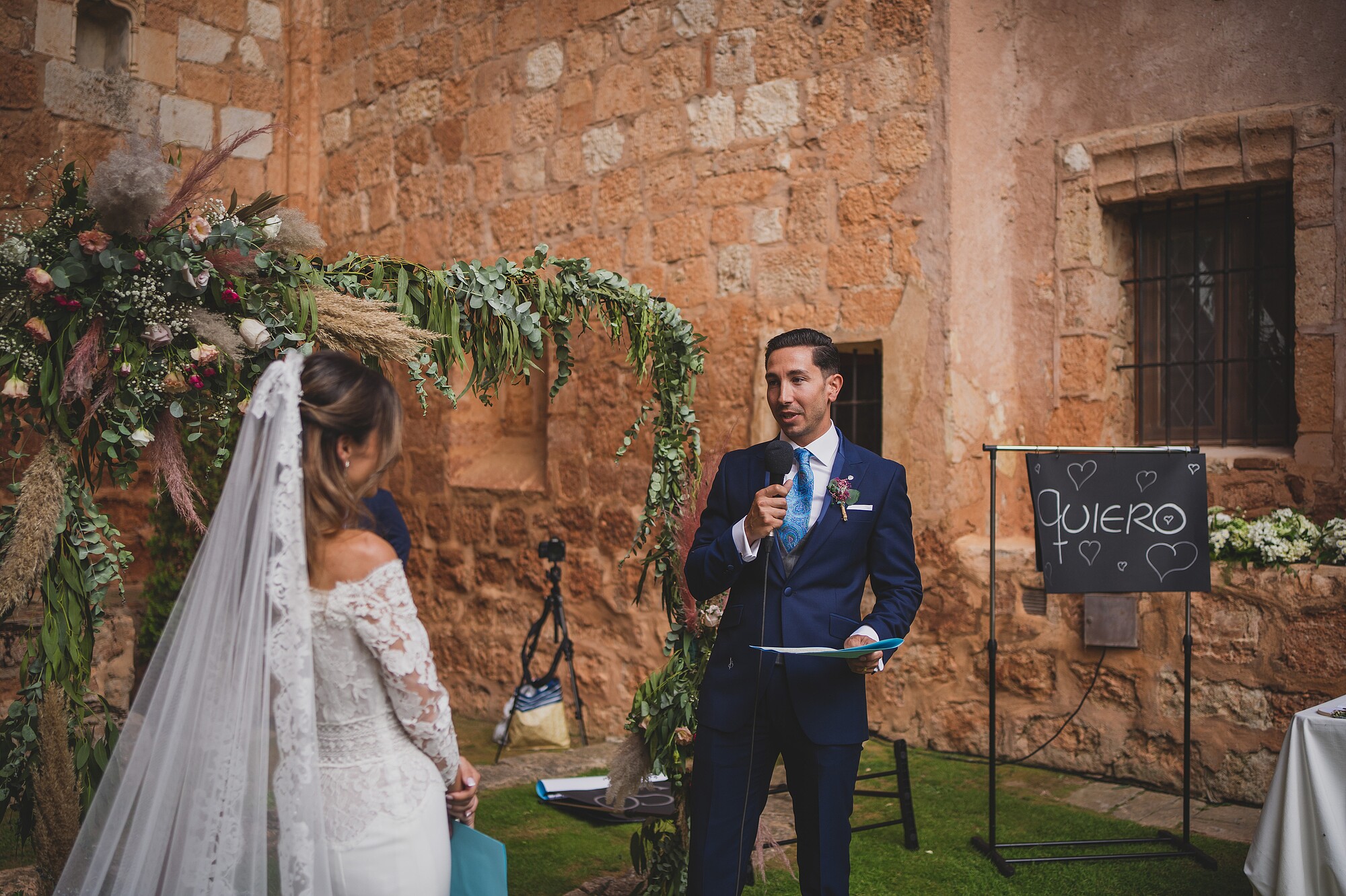 fotografos-boda-madrid-claustros-ayllon-2547