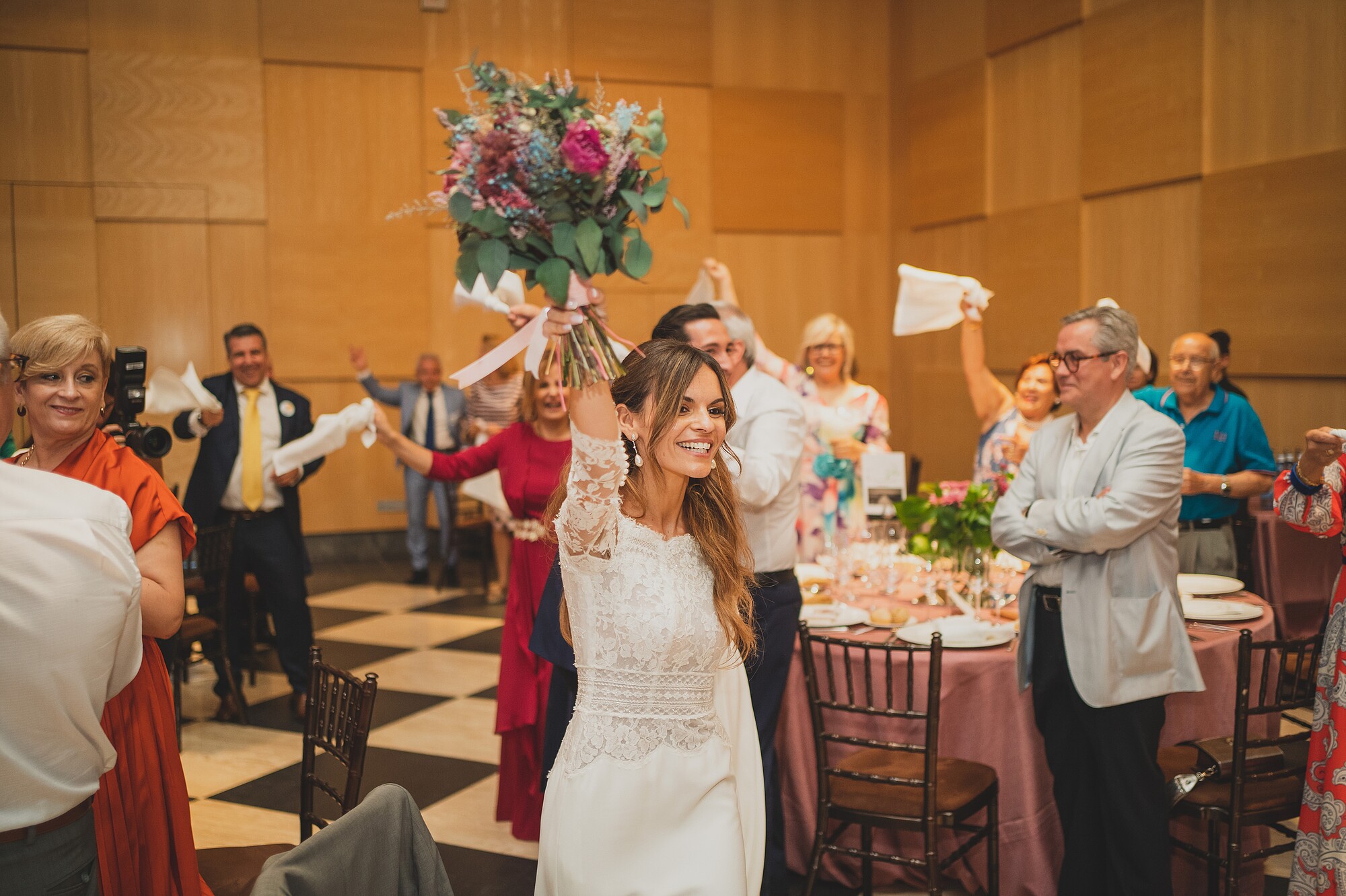 fotografos-boda-madrid-claustros-ayllon-2844