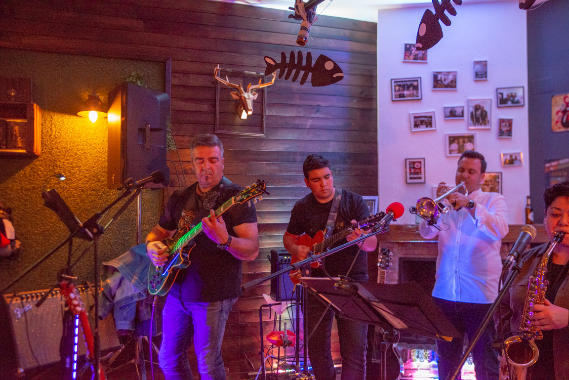 Los Lunes TREVELEZ-101