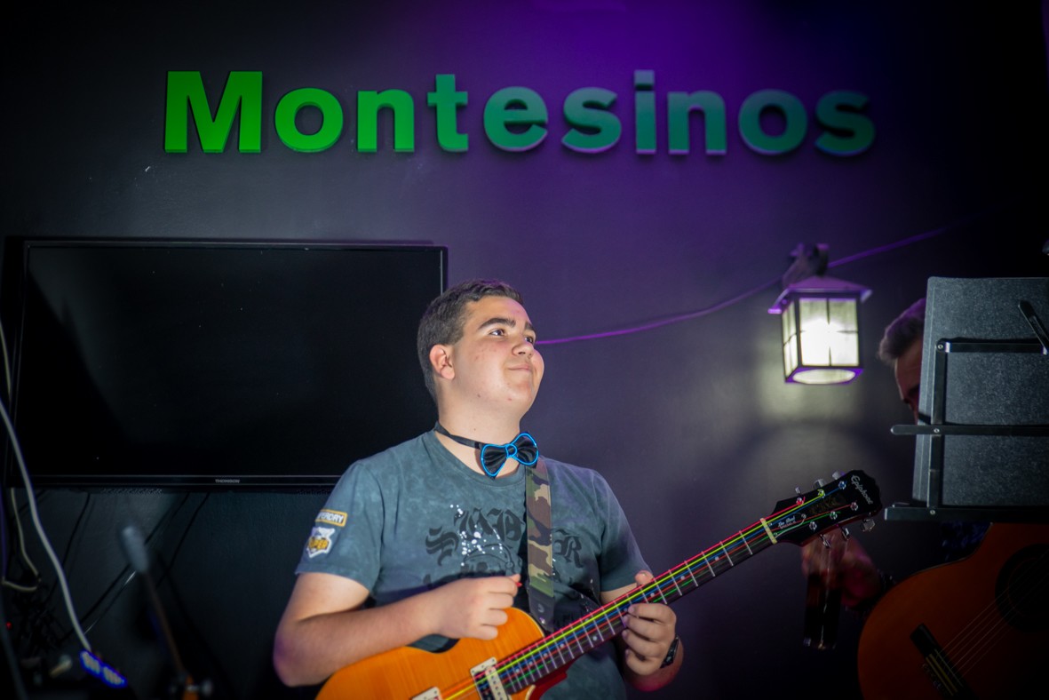 Los Lunes LAROLES 2020-58