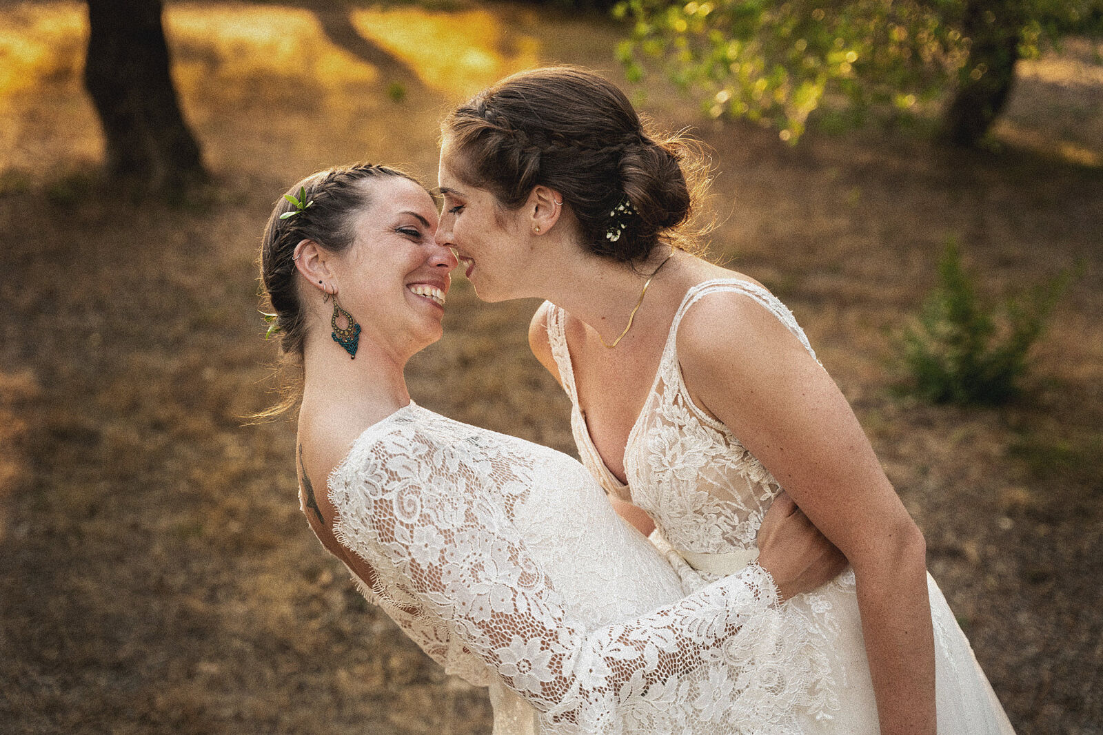 Nou Enfoc fotògrafs de boda de Vilafranca del Penedès a Barcelona - fotografos-boda-heretat-sabartes-lgtbiq-ts20260909135434174363.jpg