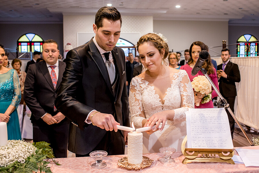fotografo-boda-antequera-con-lluvia-sevilla-marzo-documental-rito-velas 35