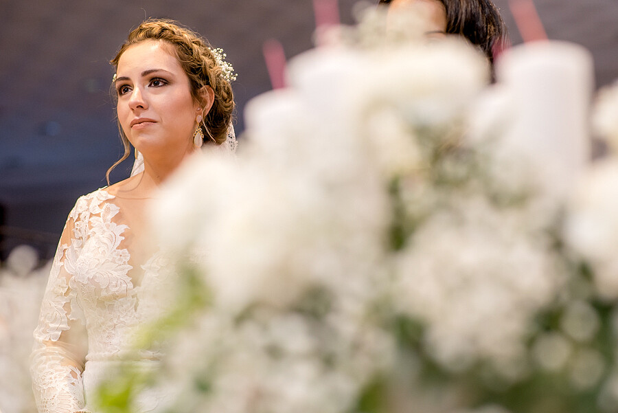 fotografo-boda-antequera-con-lluvia-sevilla-marzo-documental-rito-velas 44