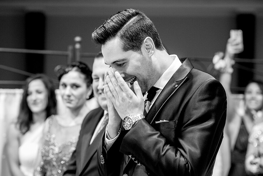 fotografo-boda-antequera-con-lluvia-sevilla-marzo-documental-rito-velas 48