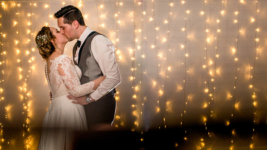 fotografo-boda-antequera-con-lluvia-sevilla-marzo-documental-rito-velas 70
