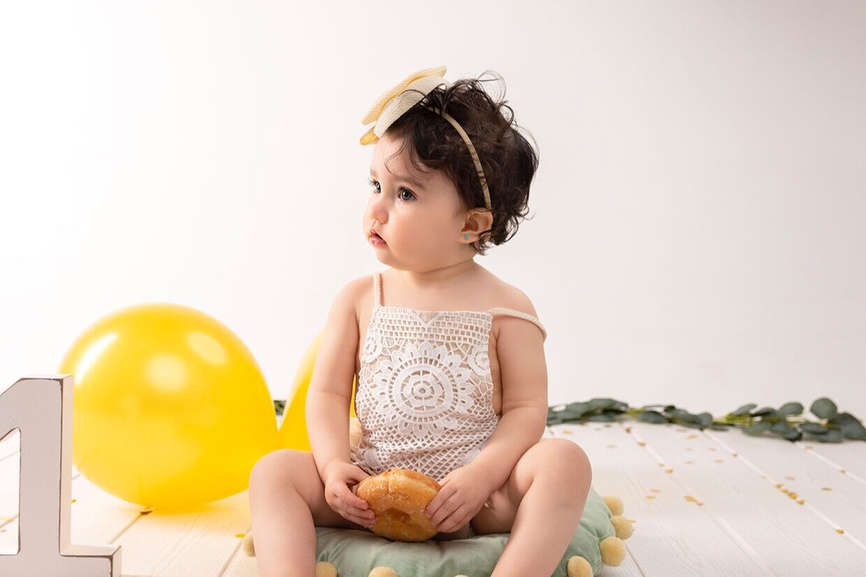 Reportatge d’aniversari personalitzat per immortalitzar els moments més divertits i especials.