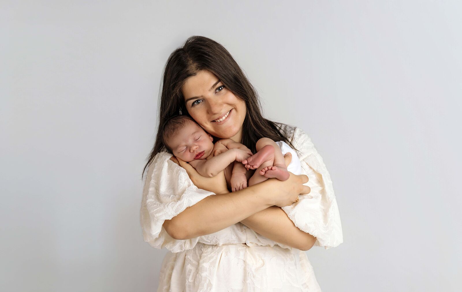 Calafell Photography - new-born-hugo-20-06-25-eva-336-ts20250714144236454928.jpg