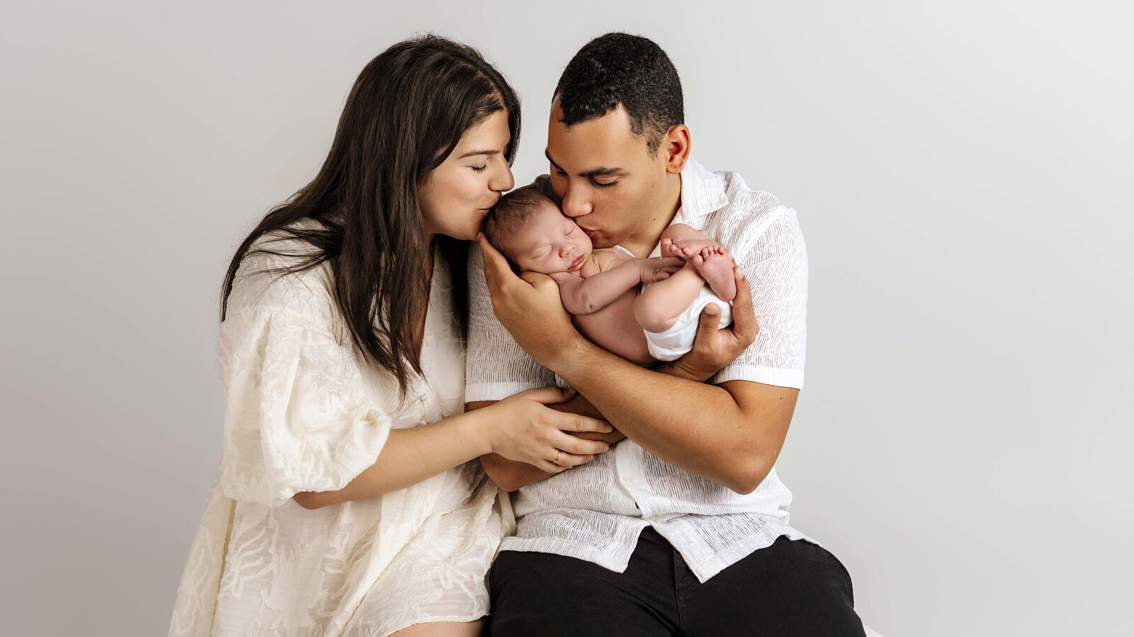 Calafell Photography - new-born-hugo-20-06-25-eva-629-ts20250714144323846622.jpg
