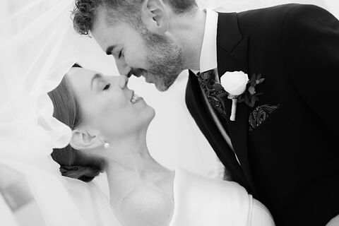 PALOMA Y OMAR